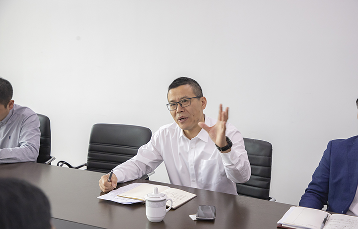 徐海嚴副市長(cháng)在座談會(huì )作重要指示