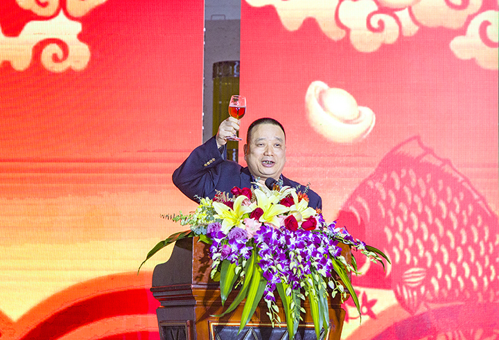 董事長(cháng)胡志興致祝酒詞