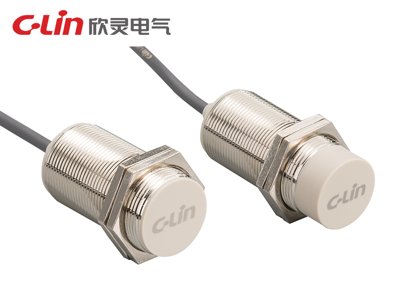 LJA30長(cháng)圓柱型電感式接近開(kāi)關(guān)