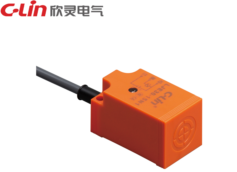LJE30角柱型電感式接近開(kāi)關(guān)