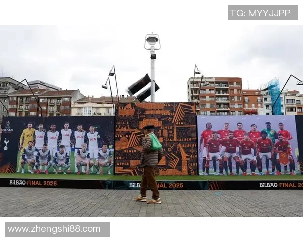 欧冠门票系统瘫痪数万球迷排队奋战12小时抢购心仪门票